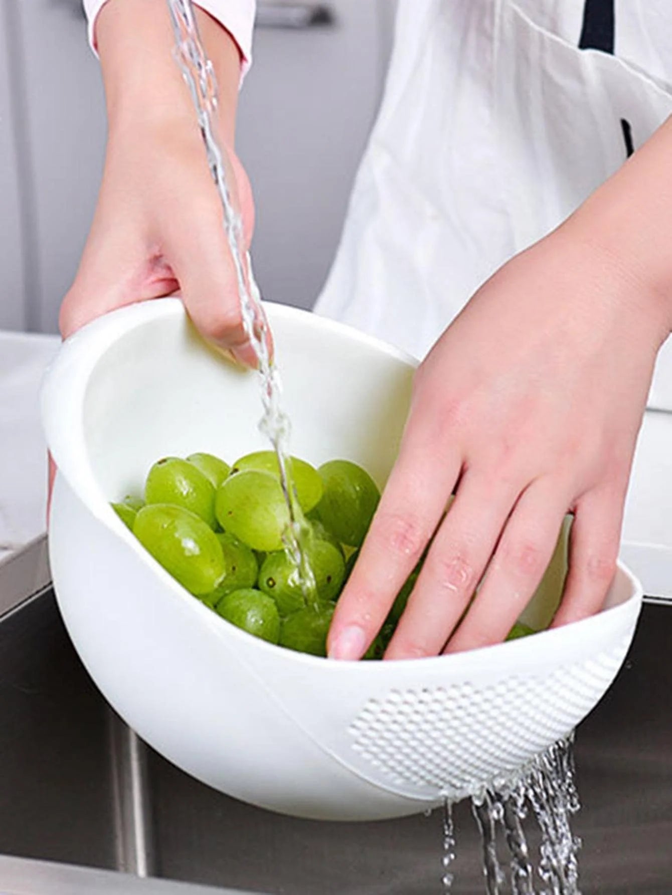 2-in-1 Kitchen Colander & Rice Washing Bowl with Drain Handle