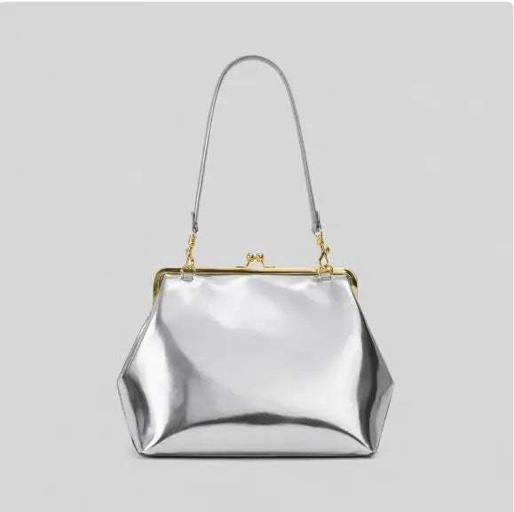 Woven Straw Oversized Frame Clutch – Elegant Vintage Kiss-Lock Shoulder Bag