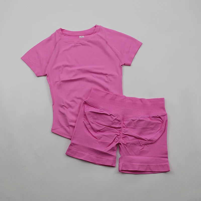 Seamless Sculpt 2-Piece Workout Set (Short Sleeve & Scrunch Shorts)
