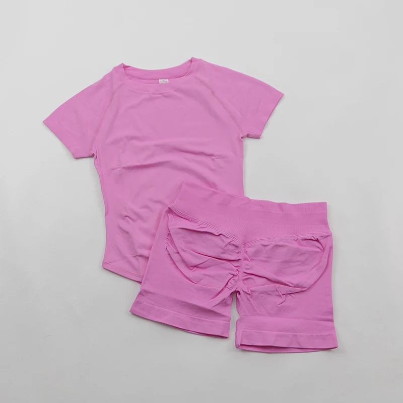 Seamless Sculpt 2-Piece Workout Set (Short Sleeve & Scrunch Shorts)