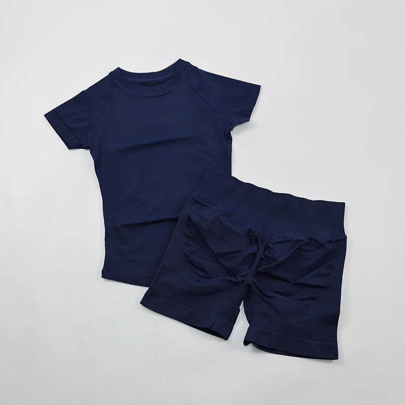 Seamless Sculpt 2-Piece Workout Set (Short Sleeve & Scrunch Shorts)