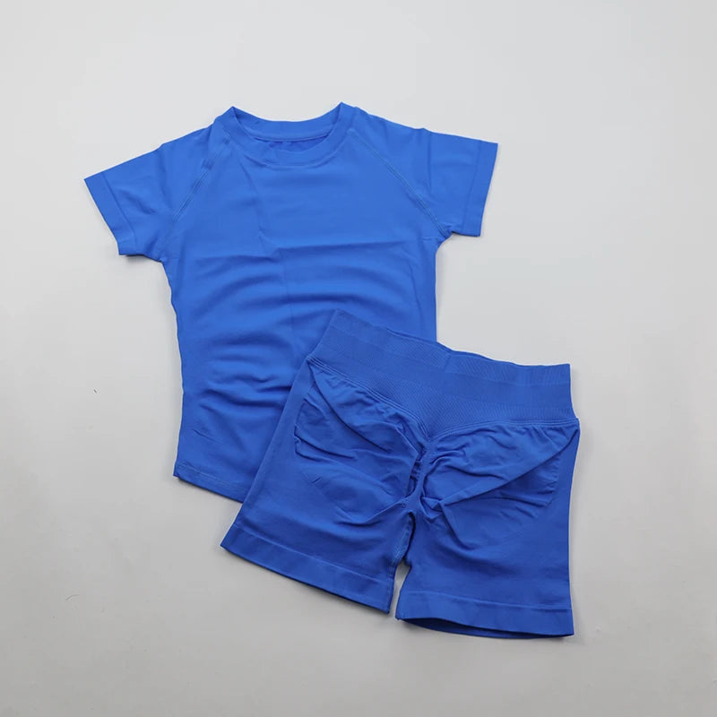 Seamless Sculpt 2-Piece Workout Set (Short Sleeve & Scrunch Shorts)